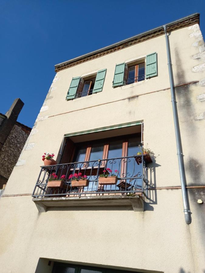 Madamenfrance Acomodação com café da manhã Monclar-d'Agenais Exterior foto